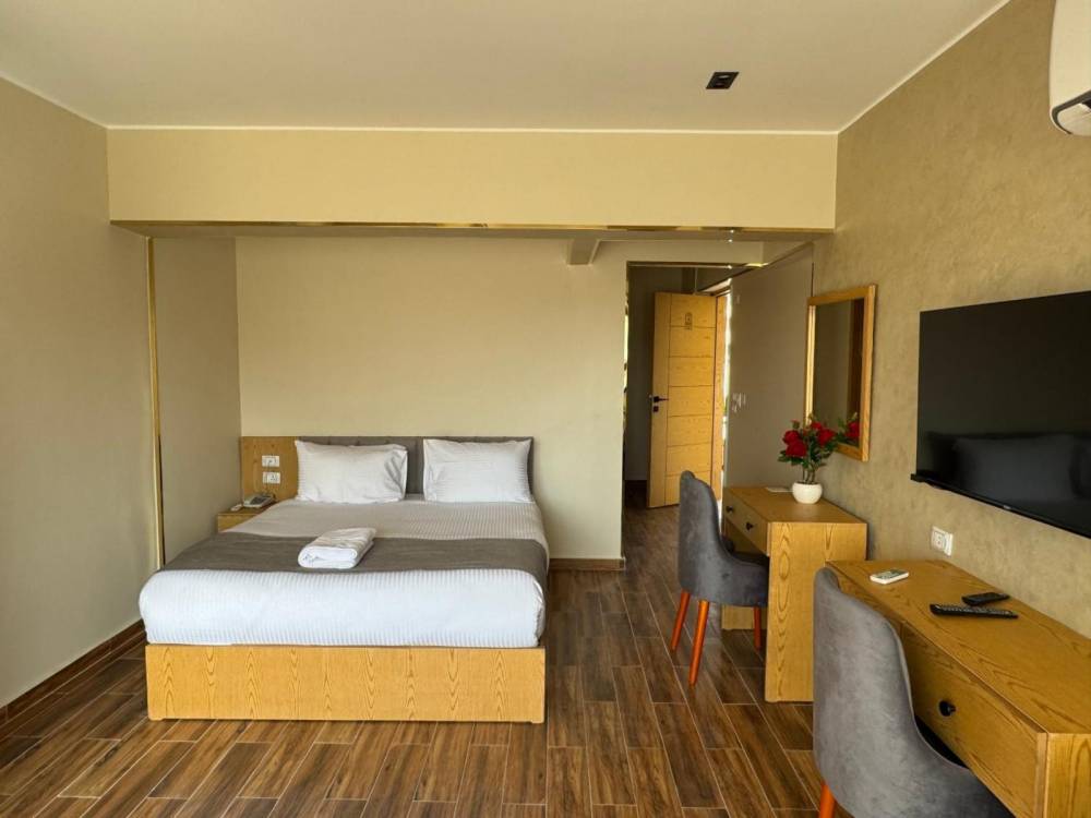 Deluxe Single Room - Accommodation