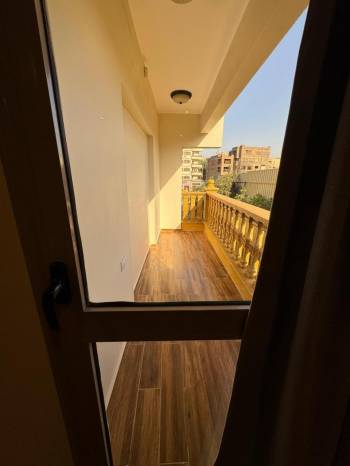 Deluxe Single Room with Balcony5