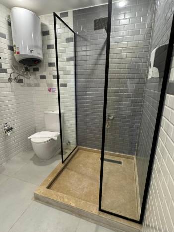 Deluxe Single Room4